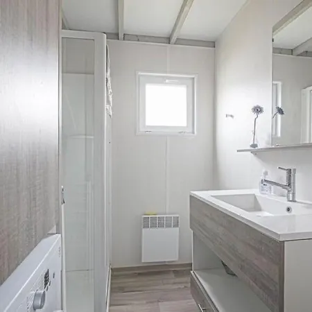 Holiday home Pleasant With Garden *
