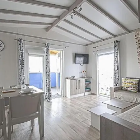 Comfort In בית נופש